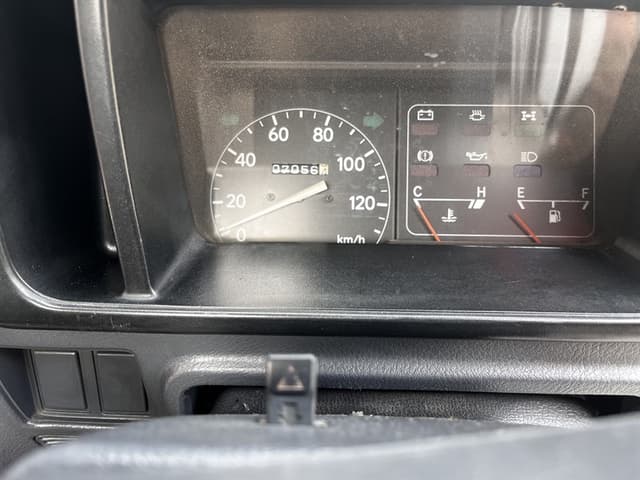 1993 Daihatsu Hijet JDM car for sale — photo 25 of 25