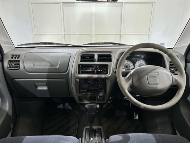 2001 Suzuki Every JDM car for sale — photo 10 of 25