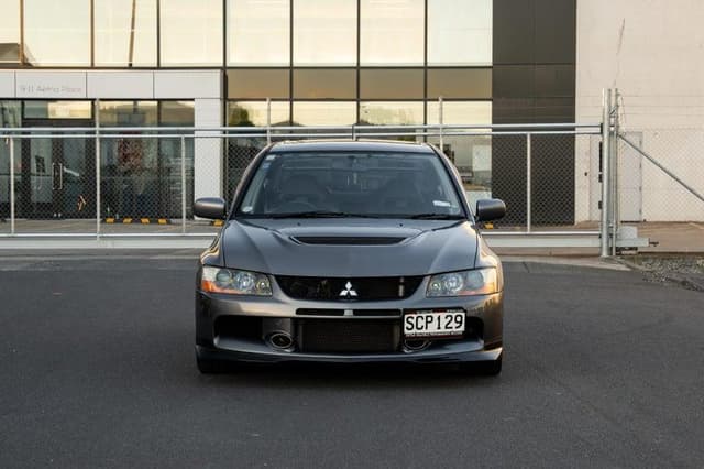 2006 Mitsubishi Lancer Evolution JDM car for sale — photo 15 of 20