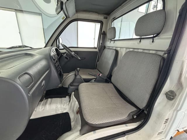 1997 Daihatsu Hijet JDM car for sale — photo 12 of 23