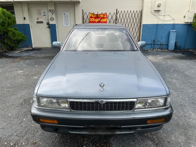 1989 Nissan Laurel JDM car for sale — photo 2 of 17