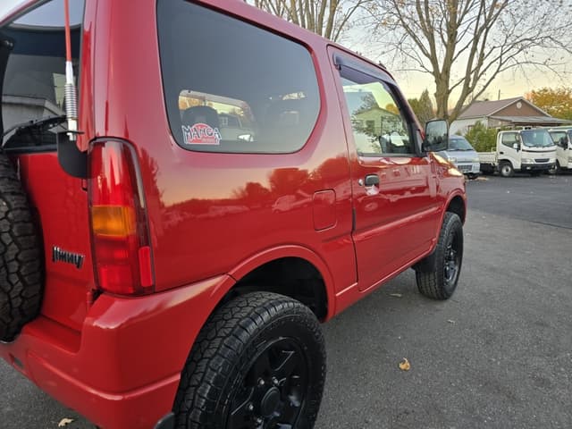 1999 Suzuki Jimny JDM car for sale — photo 9 of 9