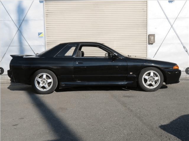 1992 Nissan Skyline JDM car for sale — photo 18 of 25