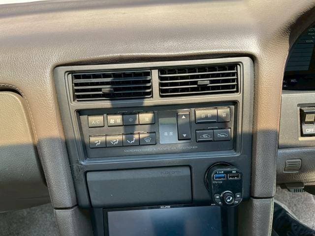 1989 Toyota Soarer JDM car for sale — photo 15 of 20