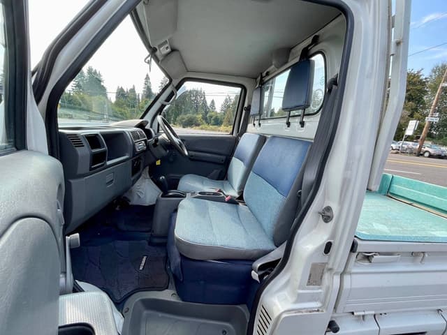 2000 Mitsubishi Minicab JDM car for sale — photo 25 of 25