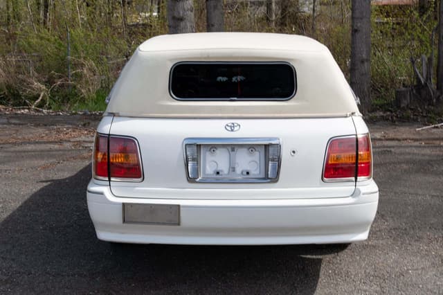 2000 Toyota Crown JDM car for sale — photo 6 of 25