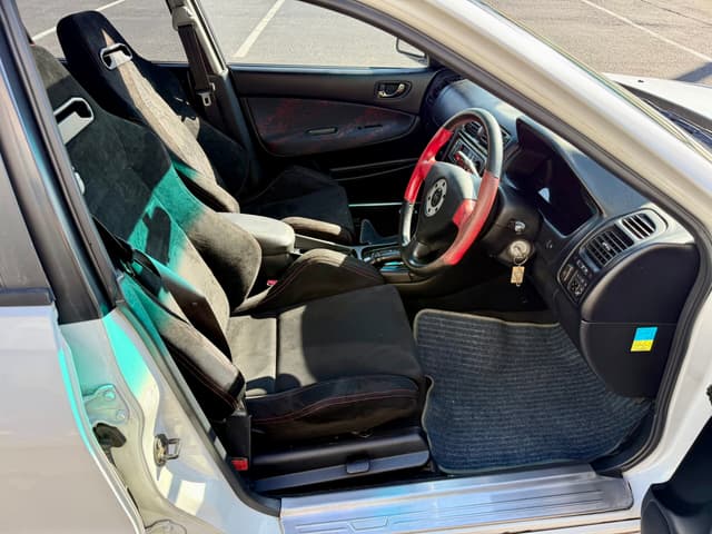 2000 Mitsubishi Legnum JDM car for sale — photo 17 of 22