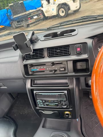 2001 Daihatsu Hijet JDM car for sale — photo 9 of 11