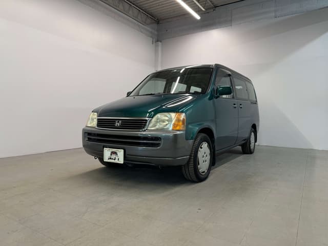 1996 Honda Stepwagon JDM car for sale — photo 3 of 25