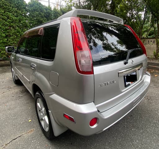 2005 Nissan X Trail JDM car for sale — photo 10 of 12