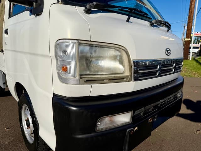 1999 Daihatsu Hijet JDM car for sale — photo 10 of 25