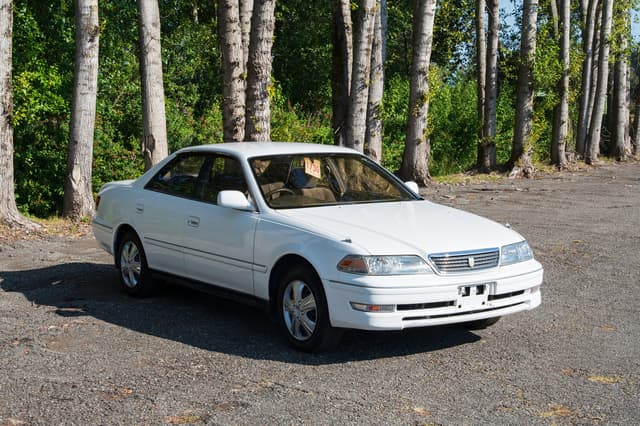 1998 Toyota Mark II JDM car for sale — photo 3 of 13