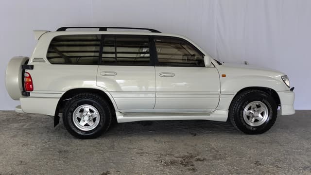 1999 Toyota Land Cruiser JDM car for sale — photo 5 of 19