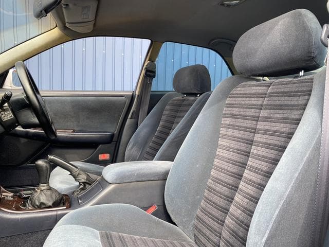 1994 Toyota Mark II JDM car for sale — photo 12 of 25