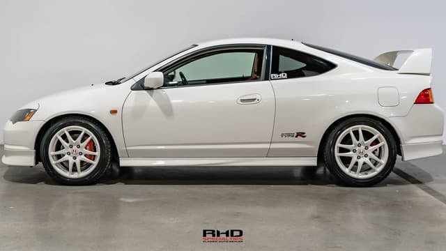 2001 Honda Integra JDM car for sale — photo 4 of 23