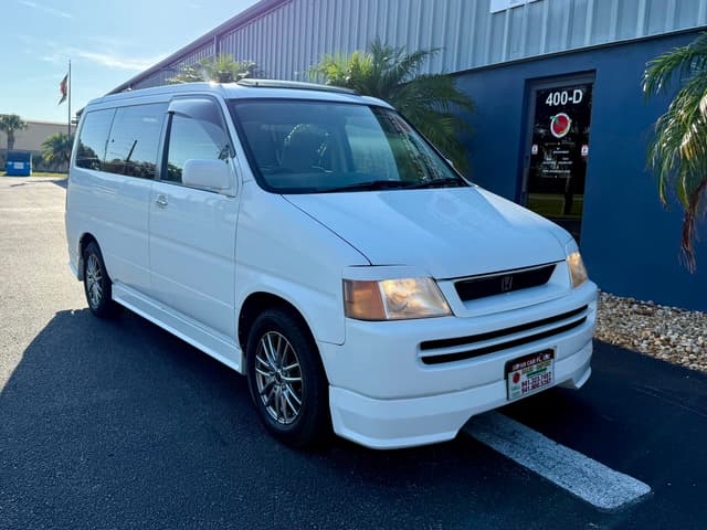 1997 Honda Stepwagon JDM car for sale — photo 7 of 22