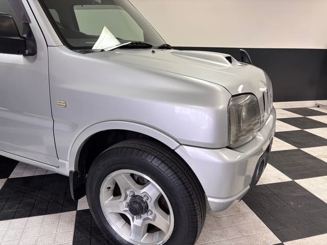 2000 Suzuki Jimny JDM car for sale — photo 18 of 25