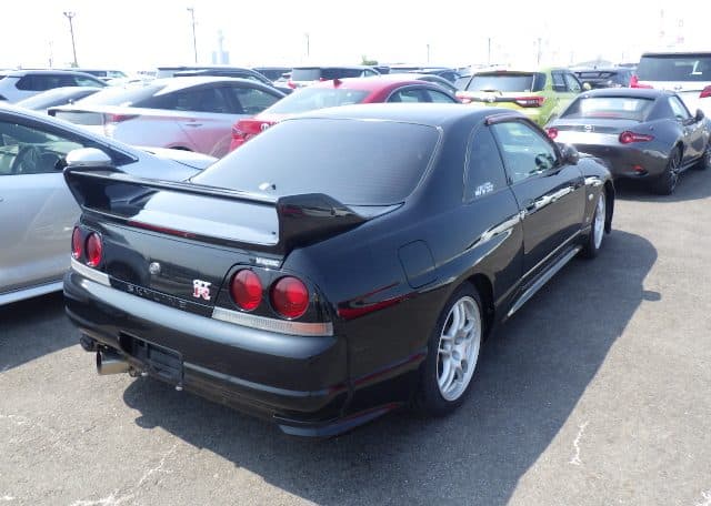1995 Nissan Skyline JDM car for sale — photo 4 of 20