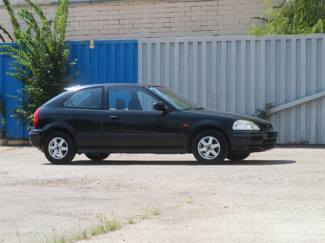 1996 Honda Civic JDM car for sale — photo 9 of 25