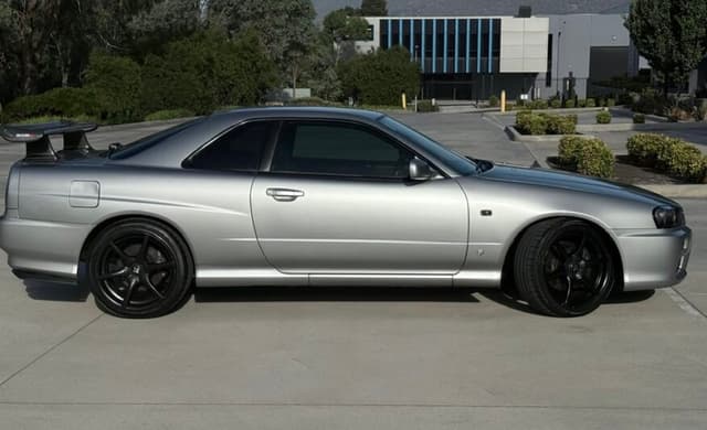1998 Nissan Skyline JDM car for sale — photo 7 of 25