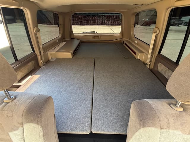 2000 Toyota Land Cruiser JDM car for sale — photo 18 of 23
