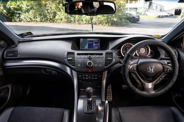 2012 Honda Accord JDM car for sale — photo 9 of 14