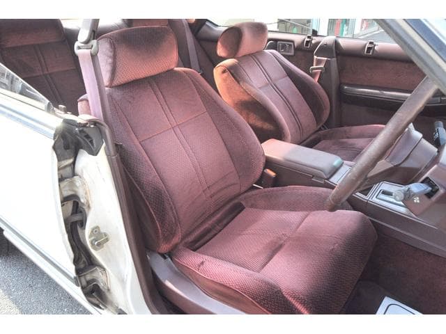 1995 Nissan Gloria JDM car for sale — photo 20 of 25