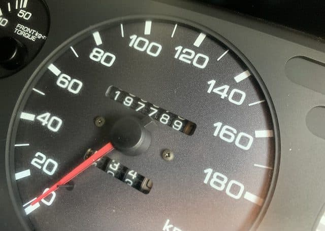 1992 Nissan Skyline JDM car for sale — photo 8 of 25