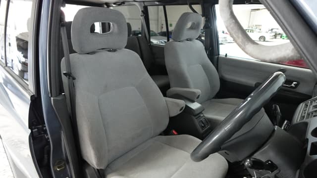 1997 Mitsubishi Pajero JDM car for sale — photo 11 of 23