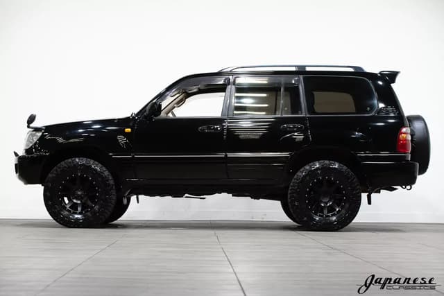2000 Toyota Land Cruiser JDM car for sale — photo 4 of 25