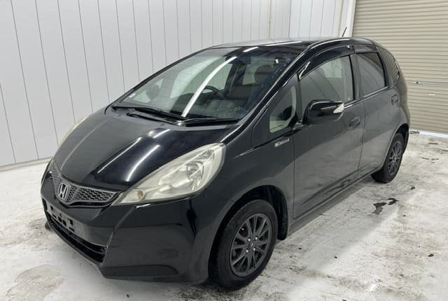2012 Honda Fit JDM car for sale — photo 3 of 25