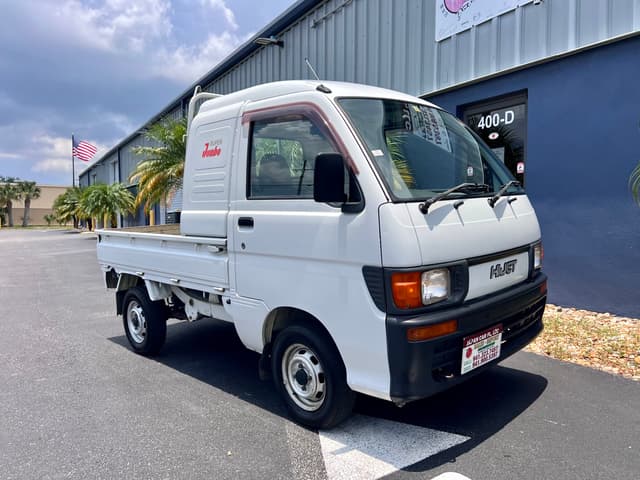 1997 Daihatsu Hijet JDM car for sale — photo 18 of 19