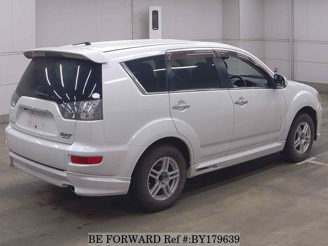 2010 Mitsubishi Outlander JDM car for sale — photo 2 of 6