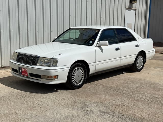 1998 Toyota Crown JDM car for sale — photo 6 of 21