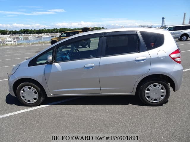 2010 Honda Fit JDM car for sale — photo 2 of 25