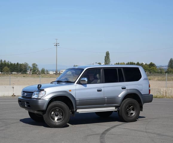 1997 Toyota Land Cruiser JDM car for sale — photo 6 of 10