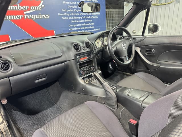 2002 Mazda Roadster (Eunos Roadster / MX-5) JDM car for sale — photo 13 of 25