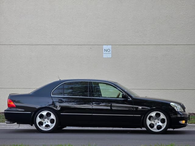 2000 Toyota Celsior JDM car for sale — photo 11 of 25