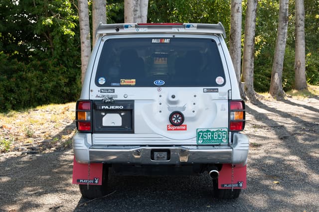 1997 Mitsubishi Pajero JDM car for sale — photo 5 of 13