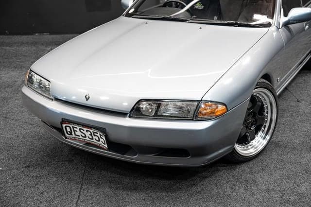 1991 Nissan Skyline JDM car for sale — photo 2 of 19