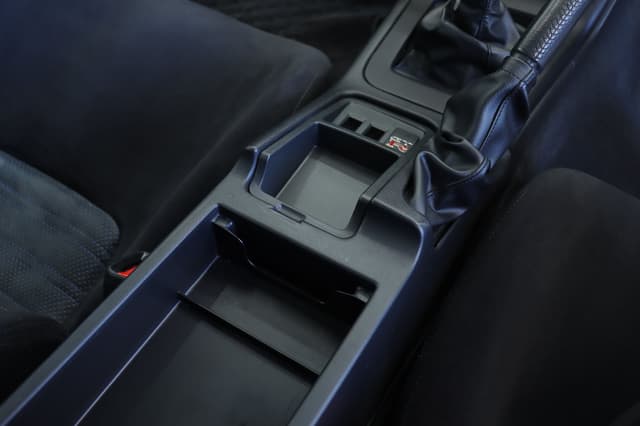 1998 Nissan Skyline JDM car for sale — photo 22 of 25