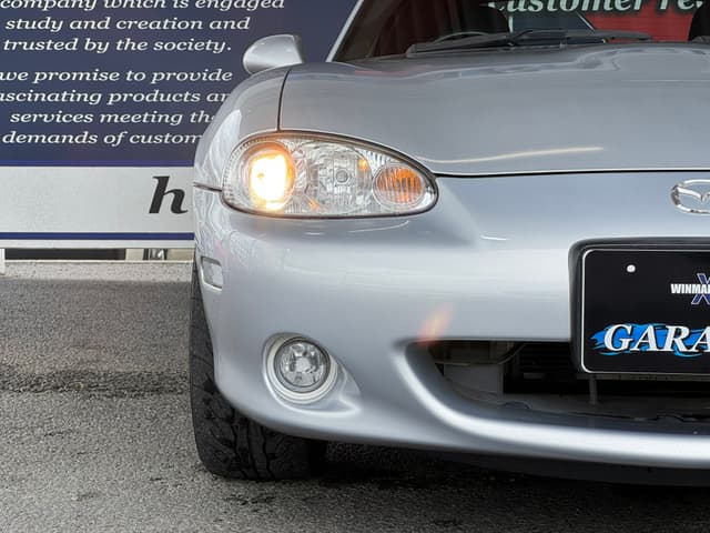 2002 Mazda Roadster (Eunos Roadster / MX-5) JDM car for sale — photo 17 of 25