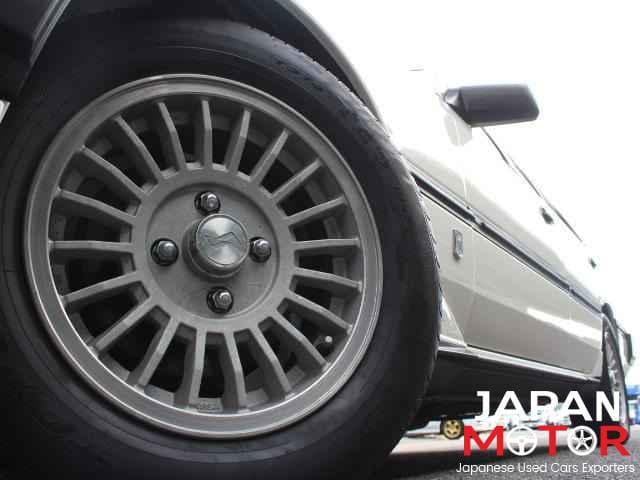 1984 Nissan Skyline JDM car for sale — photo 4 of 10