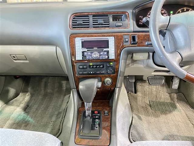 1999 Toyota Mark II JDM car for sale — photo 23 of 25