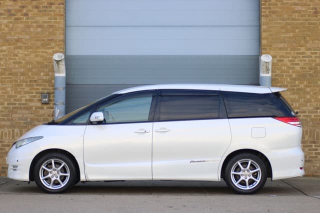 2007 Toyota JDM car for sale — photo 14 of 25