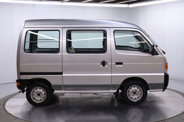 1998 Suzuki Every JDM car for sale — photo 8 of 25