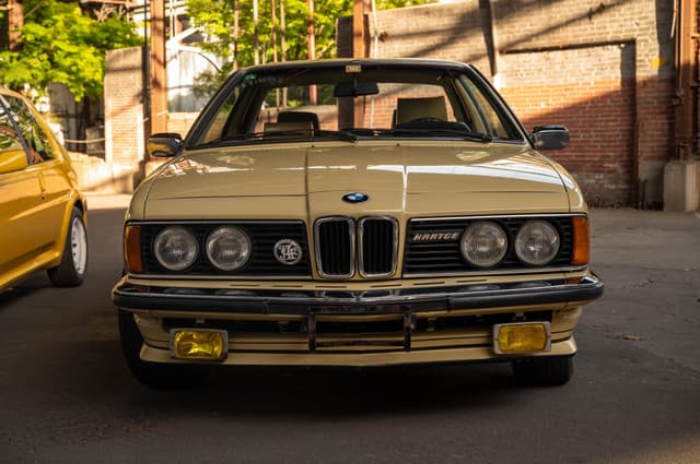 1977 Bmw JDM car for sale — photo 3 of 25