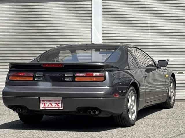 1989 Nissan Fairlady Z JDM car for sale — photo 2 of 9