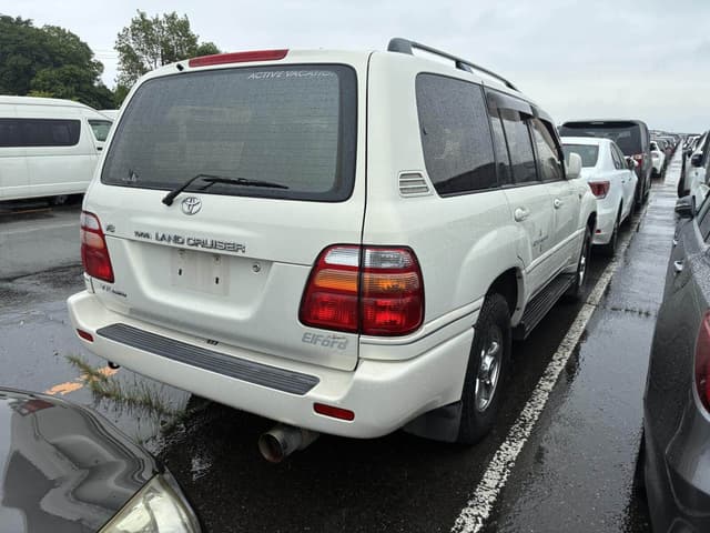 2001 Toyota Land Cruiser JDM car for sale — photo 4 of 11