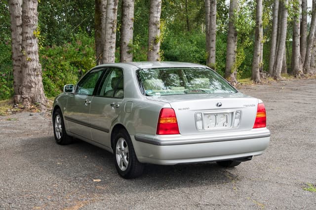 2000 Toyota Progres JDM car for sale — photo 3 of 11